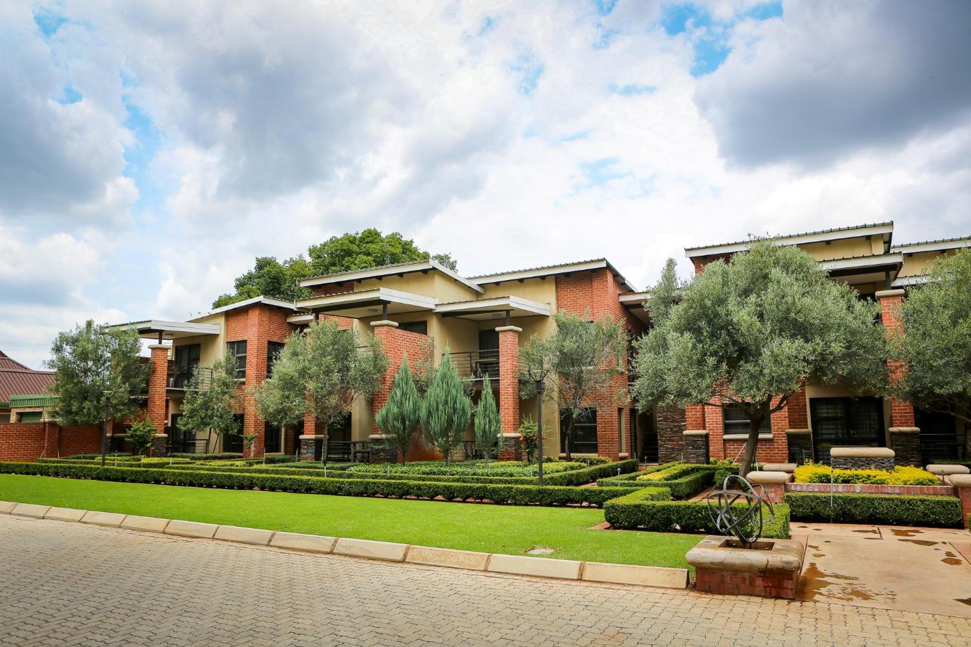 Scott'S Manor Guesthouse Function And Conference Venue Lichtenburg Esterno foto