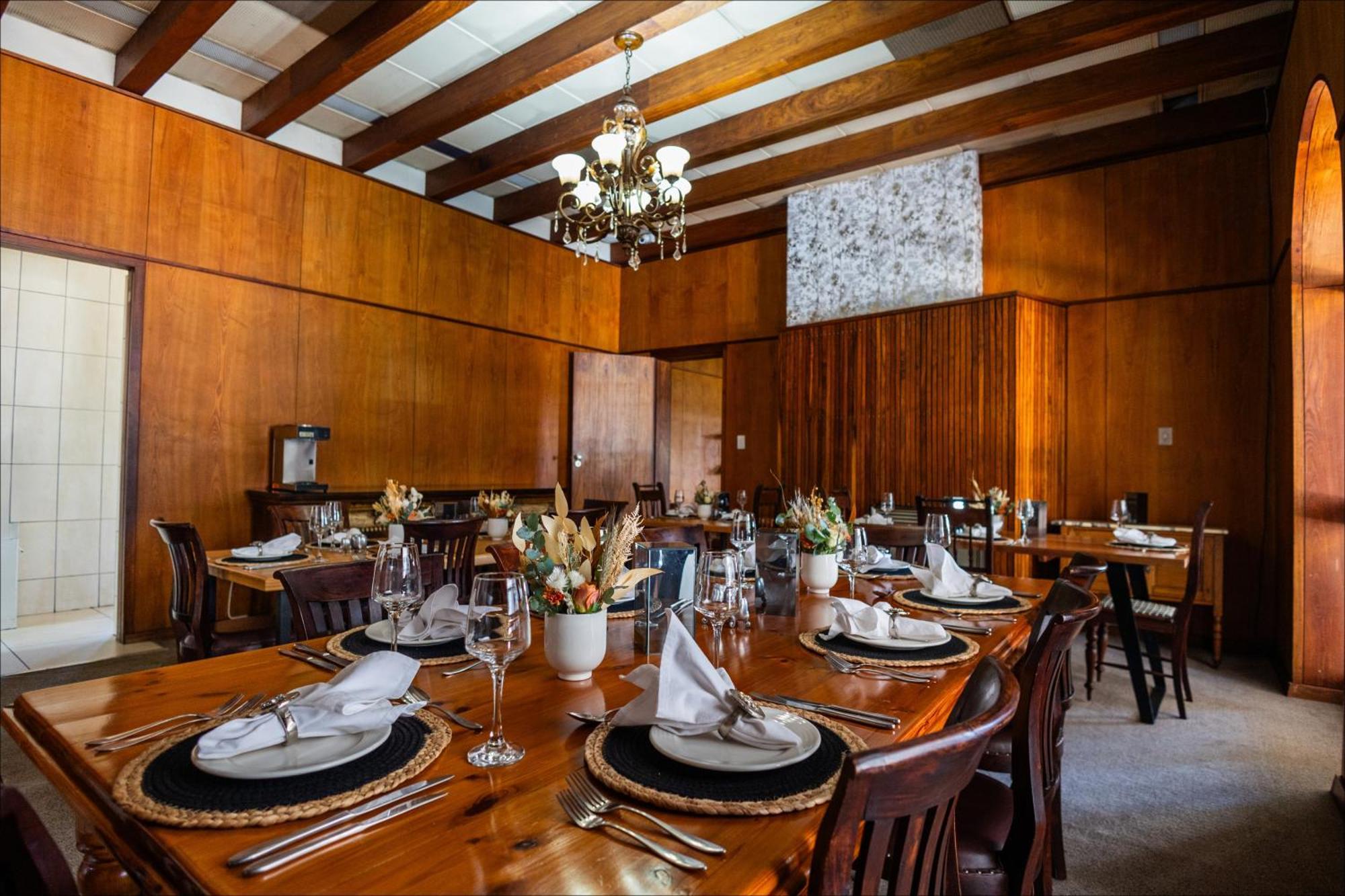 Scott'S Manor Guesthouse Function And Conference Venue Lichtenburg Esterno foto