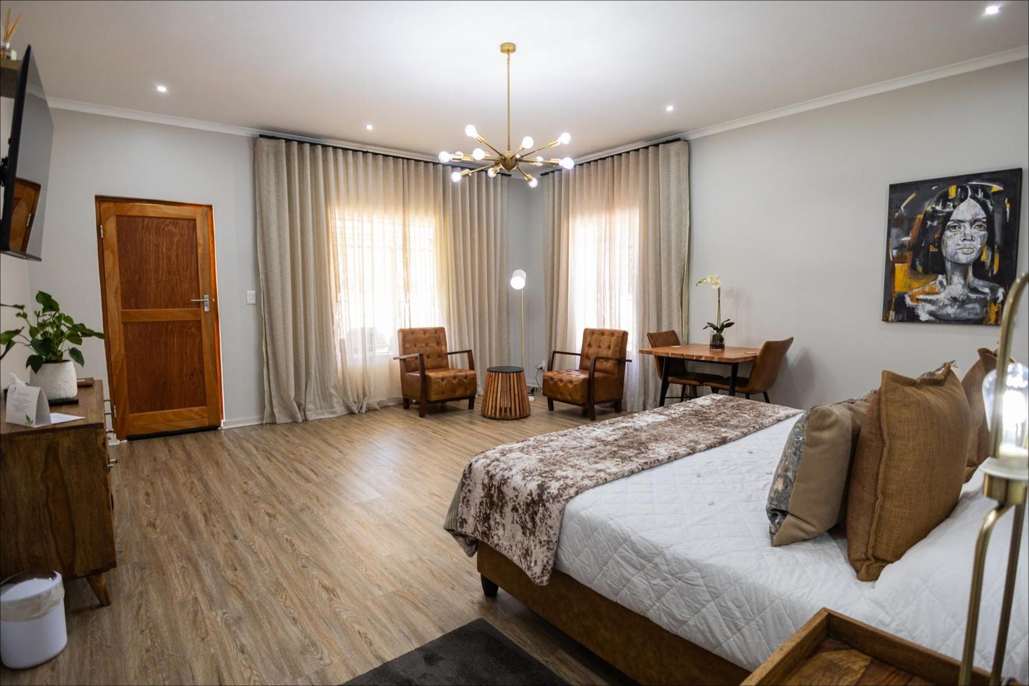 Scott'S Manor Guesthouse Function And Conference Venue Lichtenburg Esterno foto