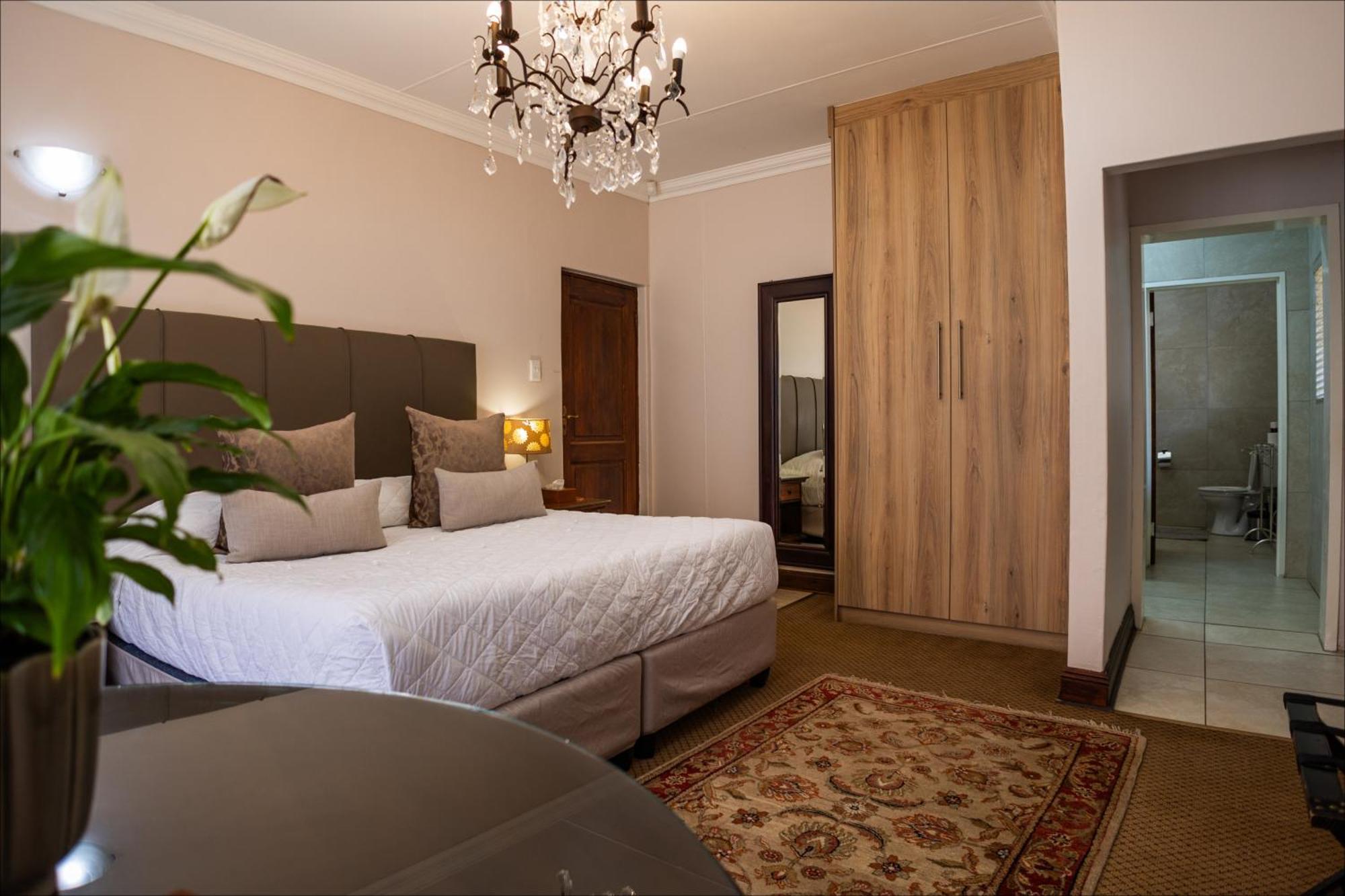 Scott'S Manor Guesthouse Function And Conference Venue Lichtenburg Esterno foto
