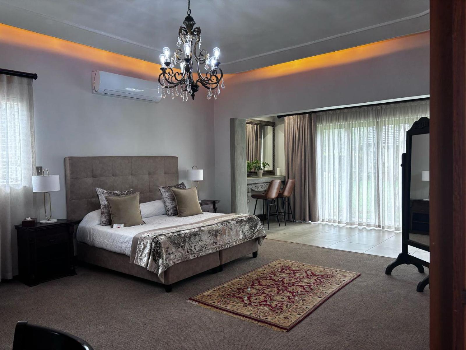Scott'S Manor Guesthouse Function And Conference Venue Lichtenburg Esterno foto